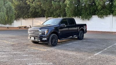 Ford F-150 LARIAT CREW CAB