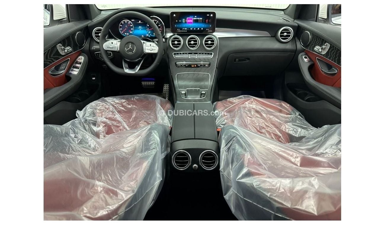 Mercedes-Benz GLC 200 *Brand New* 2023 Mercedes Benz GLC200 Coupe 4MATIC, 2028 Mercedes Warranty, Full Options, GCC