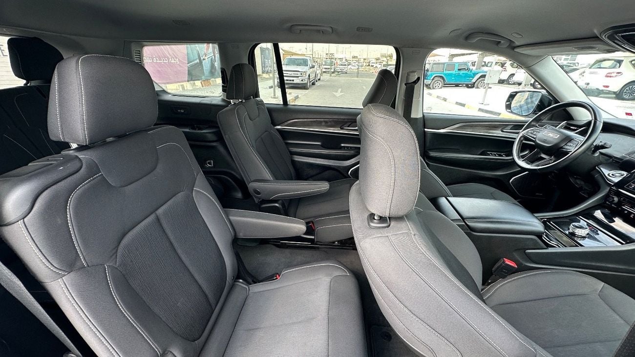 Jeep Grand Cherokee Laredo 3.6L 4WD