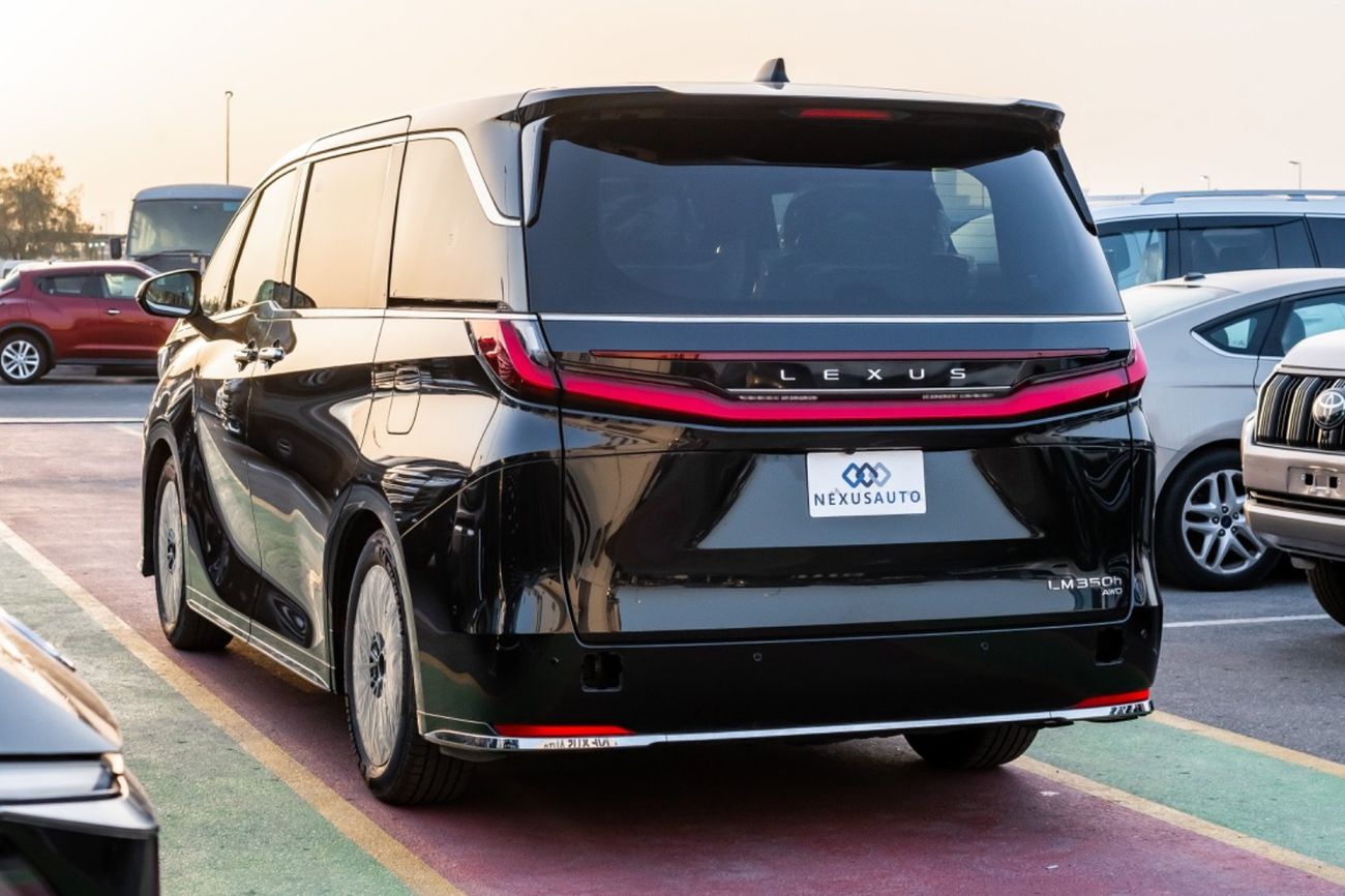 لكزس LM 350h VIP - 4 Seats 2.5L - 4 Cylinder