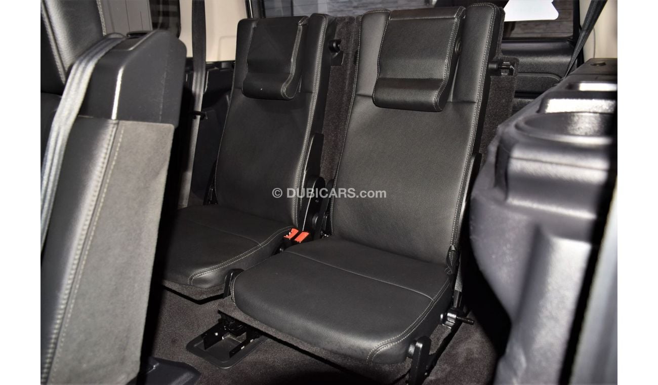 Land Rover Discovery EXCELLENT DEAL for our Land Rover LR4 HSE 2010 Model!! in White Color! GCC Specs