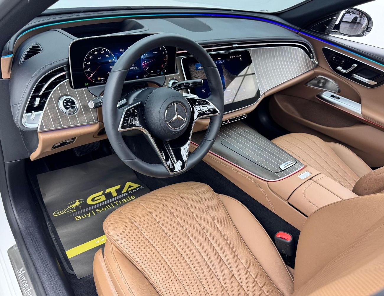 Mercedes-Benz E 450 2024 Mercedes Benz E450 4MATIC, Warranty, Fully Loaded, Very Low Km, Excellent Condition