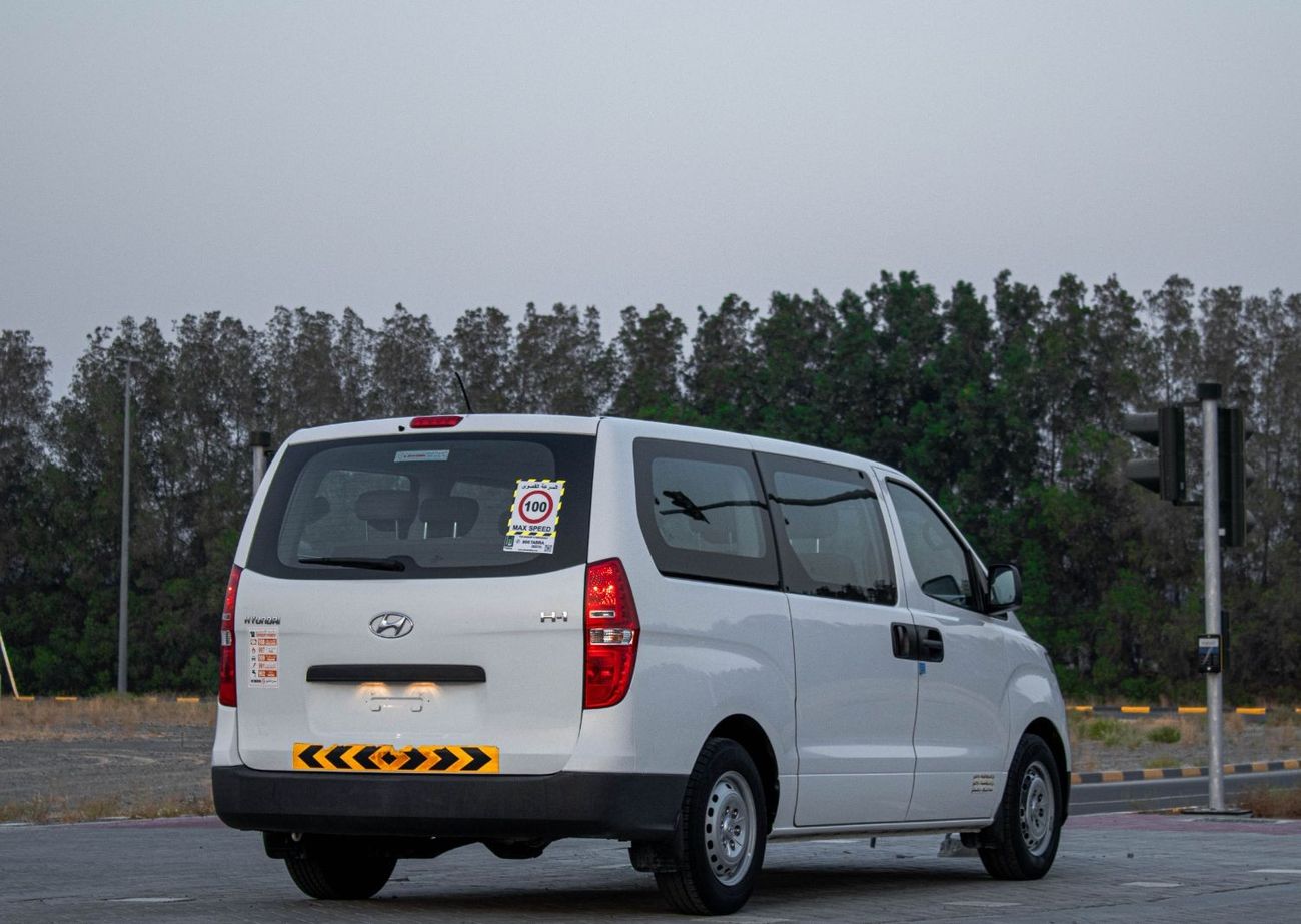 Hyundai H-1 2021 Hyundai H1 Base (TQ), 4dr Van, 2.4L 4cyl Petrol, Automatic, Rear Wheel Drive