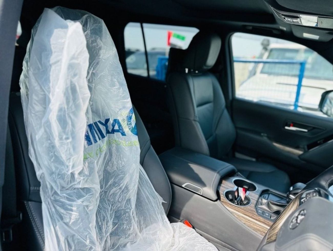 Toyota Land Cruiser Lc 300 sahara top of the range