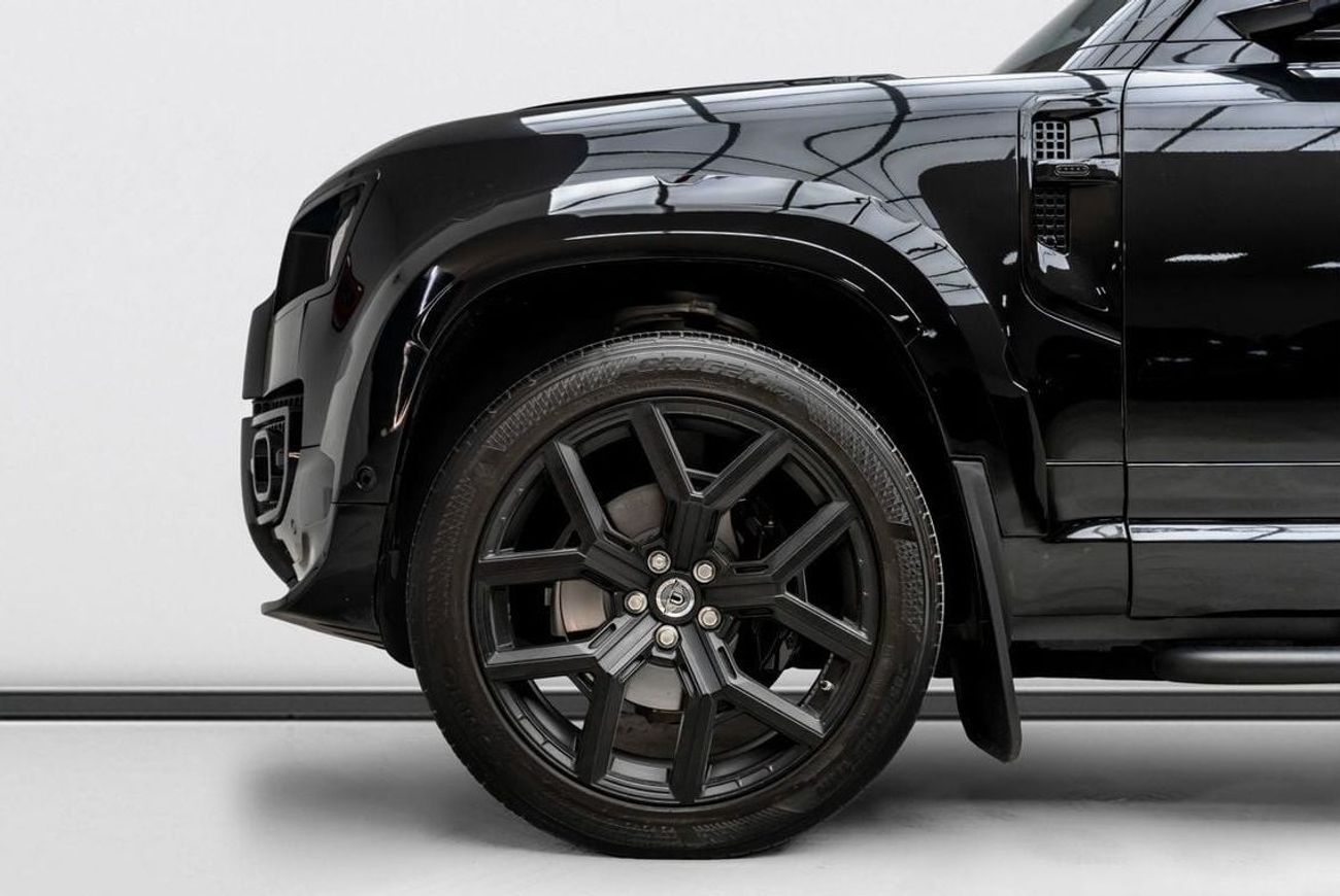 Land Rover Defender P400 110 SE 2020 Urban Defender 110 SE, 2025 land Rover Warranty, Full Service History, Low KMs, GCC