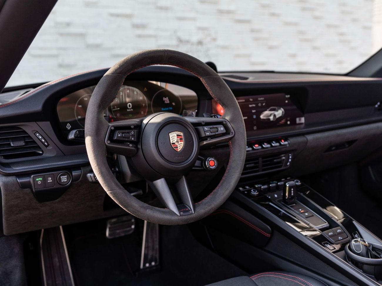 بورش 911 Carrera GTS 3.0L (450 HP) Convertible