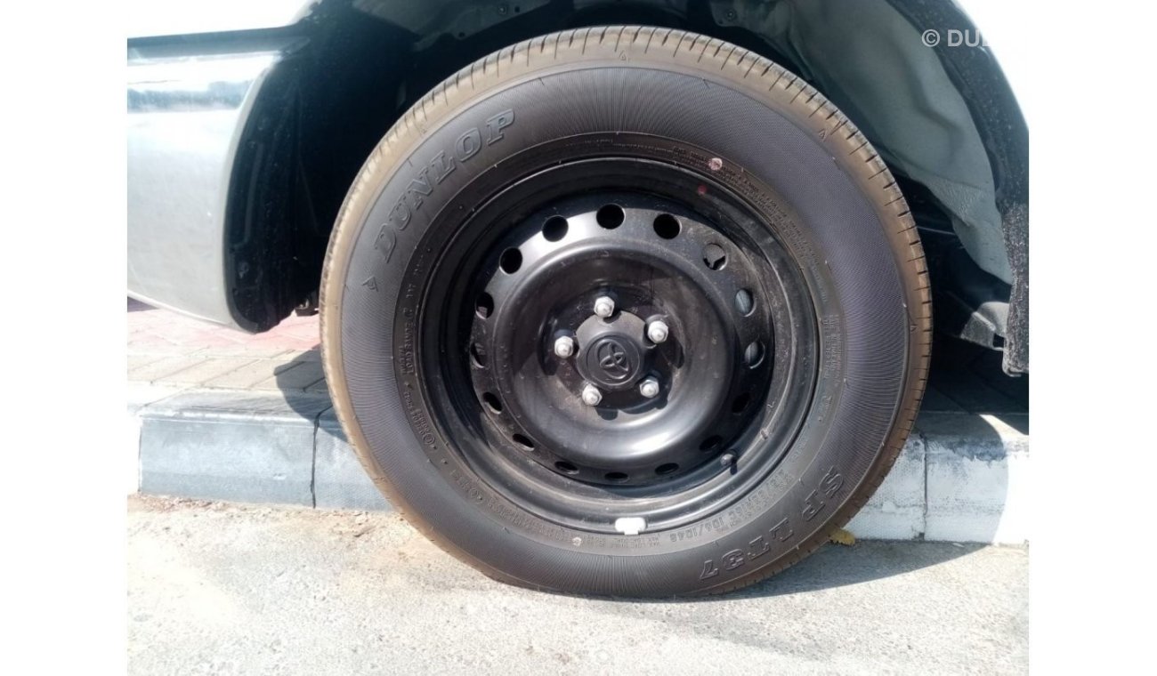 Toyota Hilux Pick up 2.4L Diesel 4X2 RWD ,,, M/T Single Cabin