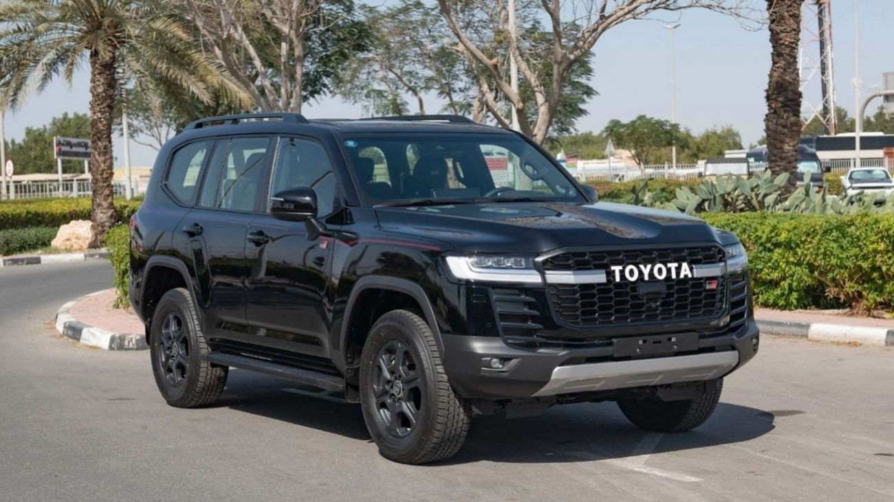 تويوتا لاند كروزر Land cruiser GR sport 3.5L petrol twin turbo 2023