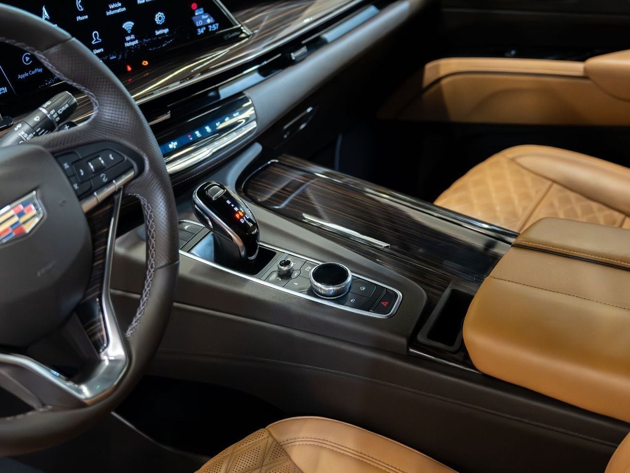 Cadillac Escalade Sport Platinum 6.2L AWD Sport Platinum AWD SPORT PLATINUM - 2021 | GCC | VIP SEAT |  | FULL OPTION |