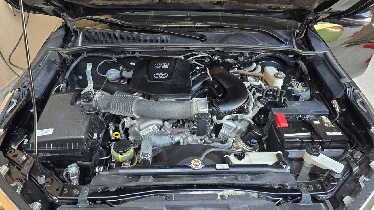 Toyota Fortuner VXR | Complete Service History | Free Agency Warranty | Zero Downpayment Support