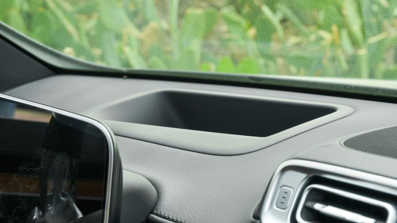 Mercedes Maybach S580 Maybach Mercedes-Benz S580 Maybach VIP Seats, Fully Loaded REAR AXLE STEERING | 2024