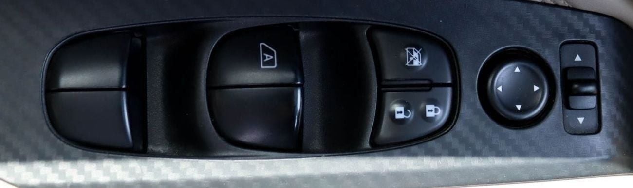 Nissan Altima 2.5 S Nissan Altima 2.5L 2020 original paint GCC  accident-free in excellent condition 888 P.M