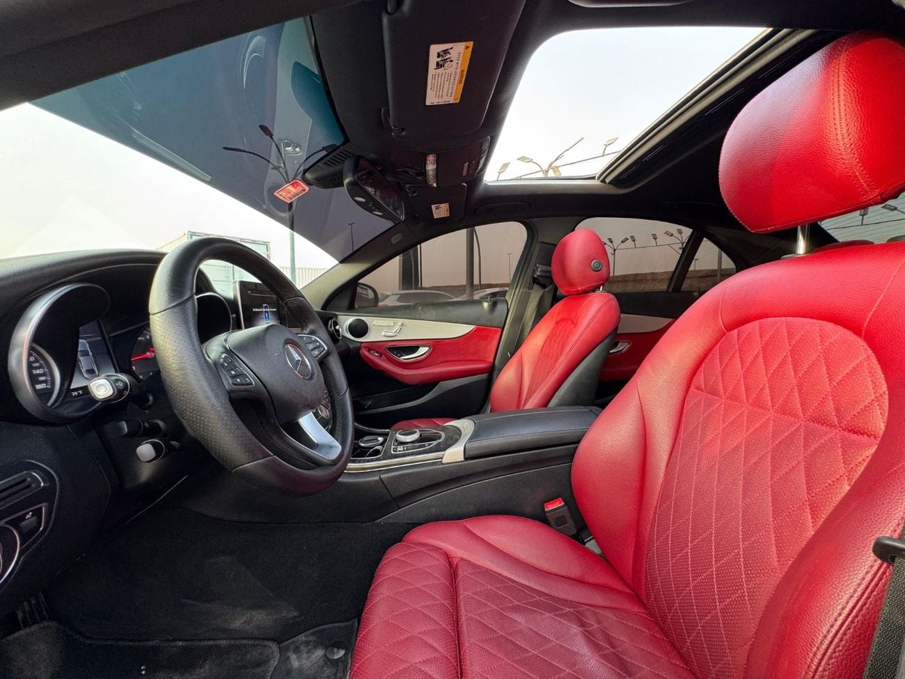 مرسيدس بنز C 300 AMG