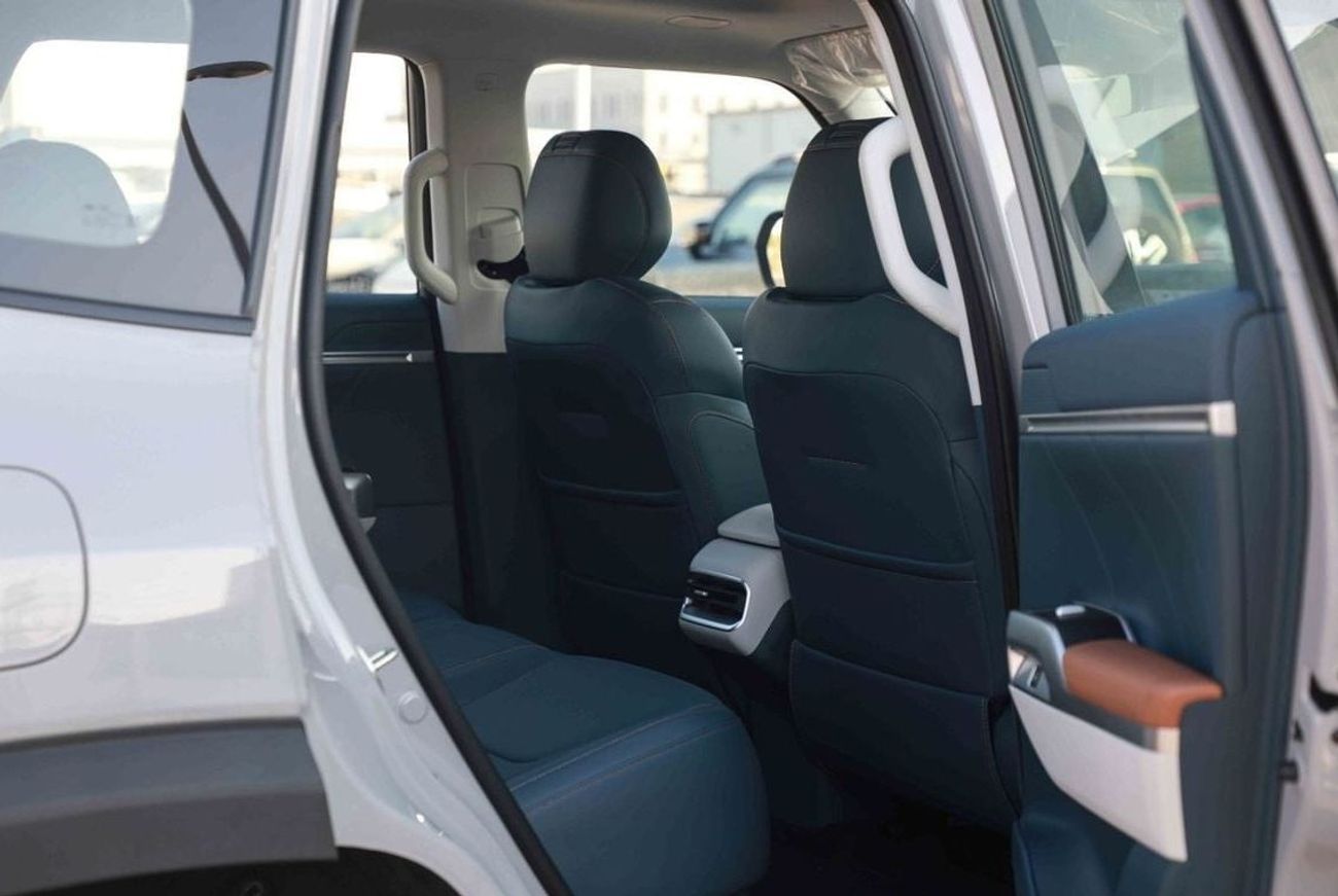 تشنجان ديبال جي 318 2024 Changan Deepal G318 Comfort - Plug-in Hybrid - Grey inside Blue