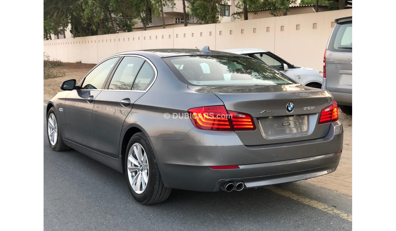 BMW 528i i-Series, DVD & NAVIGATION SYSTEM, SUNROOF, POWER SEATS, SUNROOF, PUSH START, LOT-671