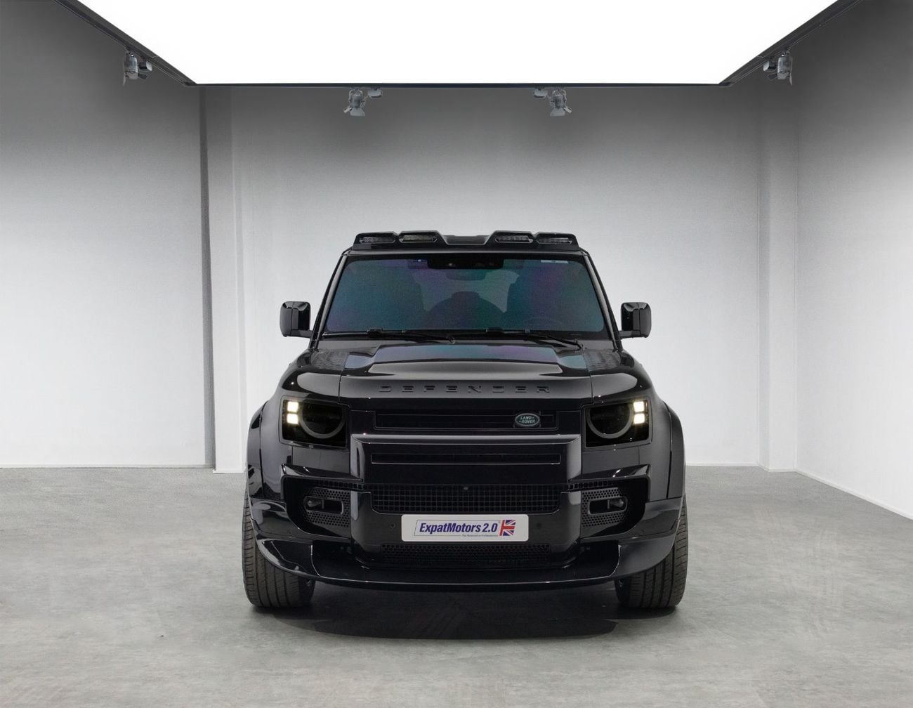 Land Rover Defender P300 110 S 2.0L (5 Seater)