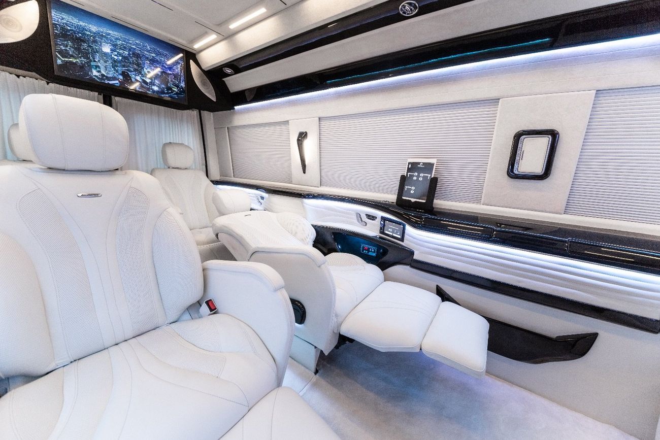 جي أم سي سافانا ERTEX LUXURY CAR DESIGN CO. 30TH YEAR EDITION