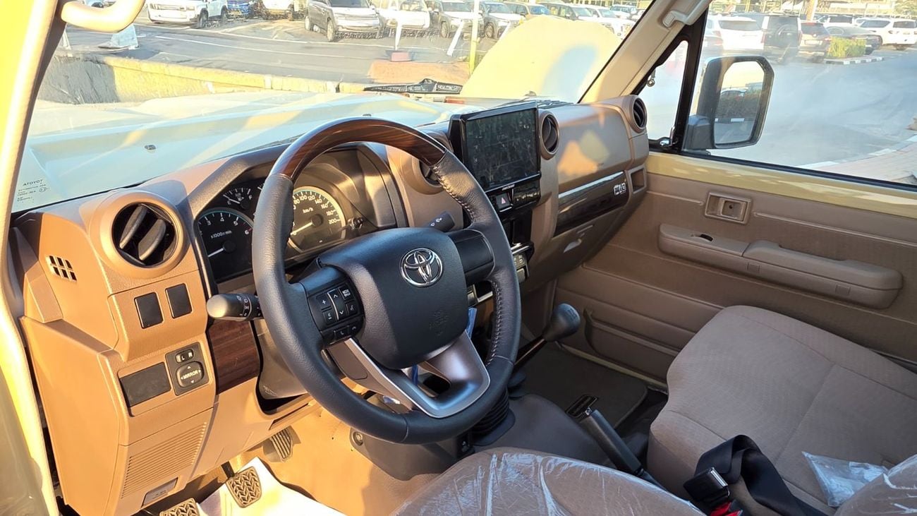 تويوتا لاند كروزر بيك آب Toyota LC79 LX - 4.0L - V6 - 4WD - 40th Anniversary Edition - 2025 - GCC (Export)