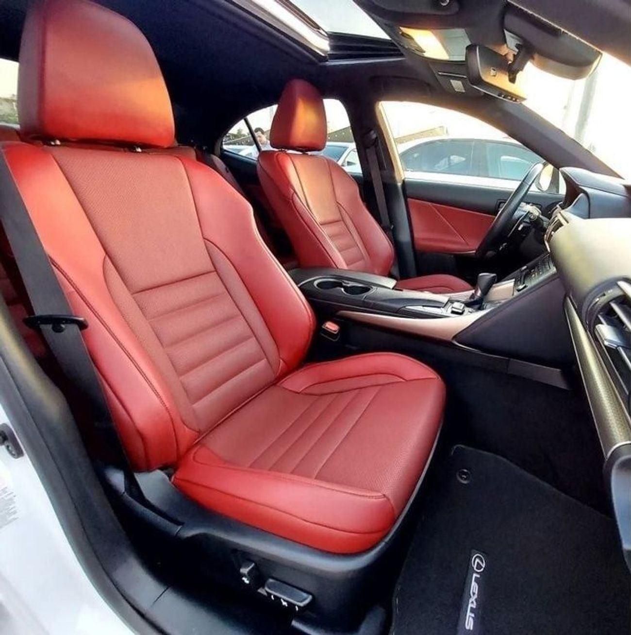 لكزس IS 300 F سبورت