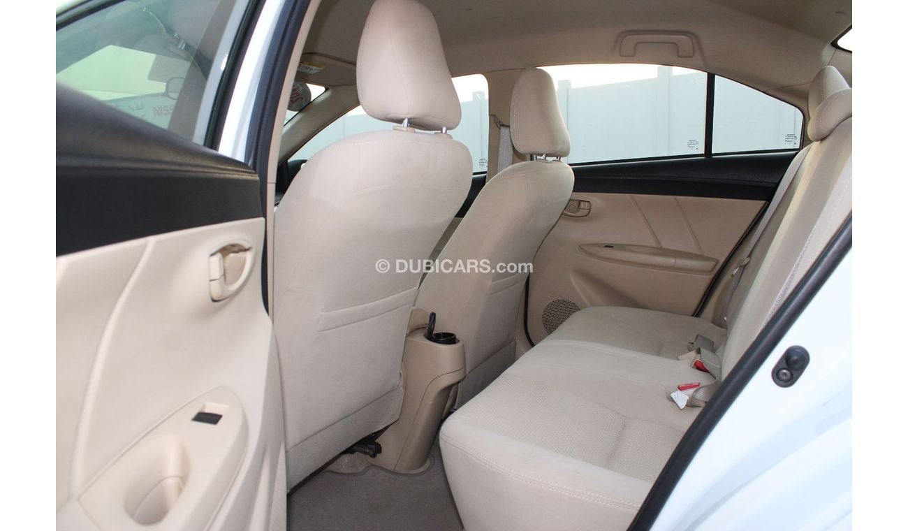 Toyota Yaris Toyota Yaris 2017, GCC, in excellent condition, very clean from inside and outside