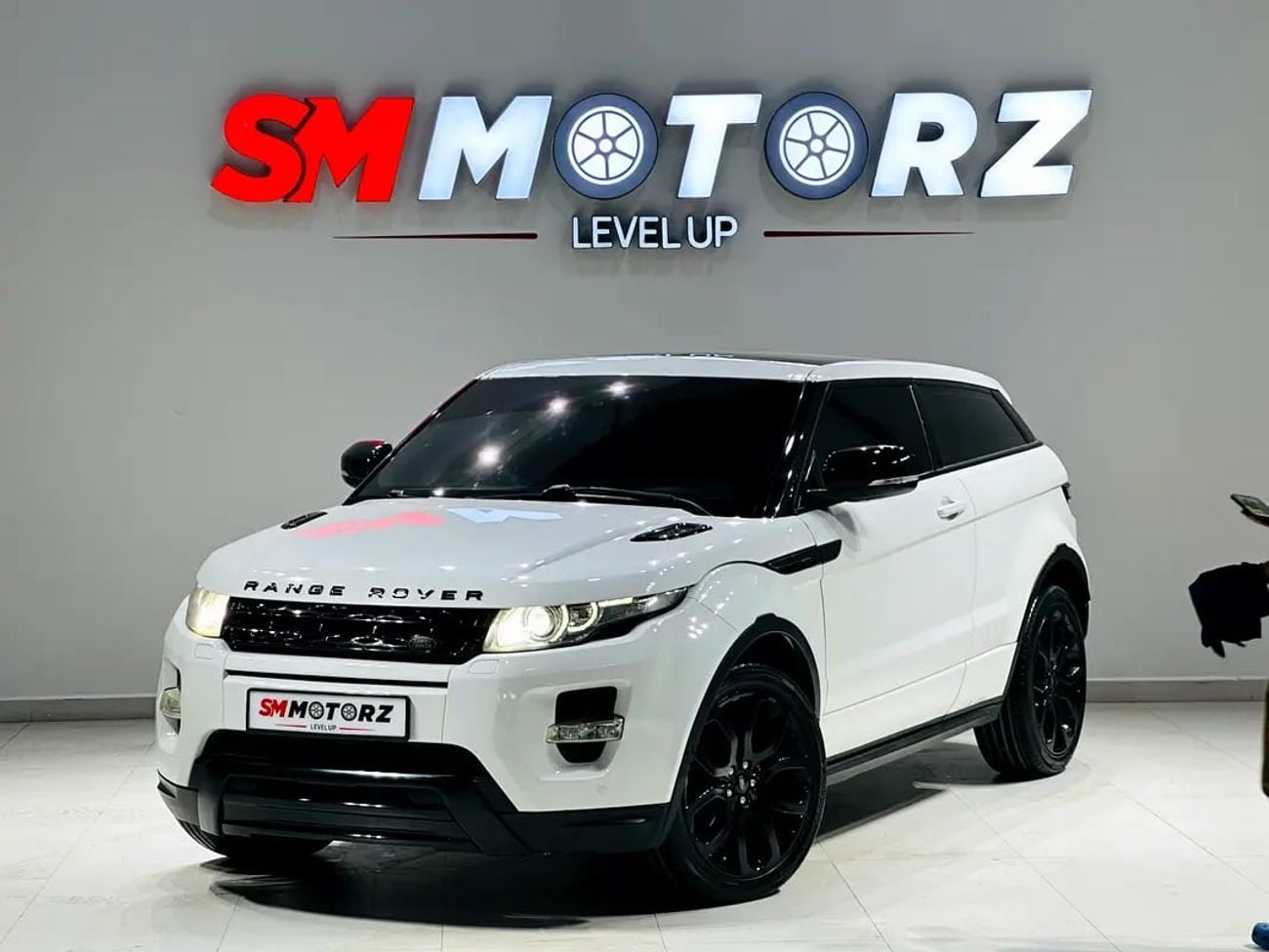 Land Rover Range Rover Evoque HSE Dynamic 2.0L (3 Door)