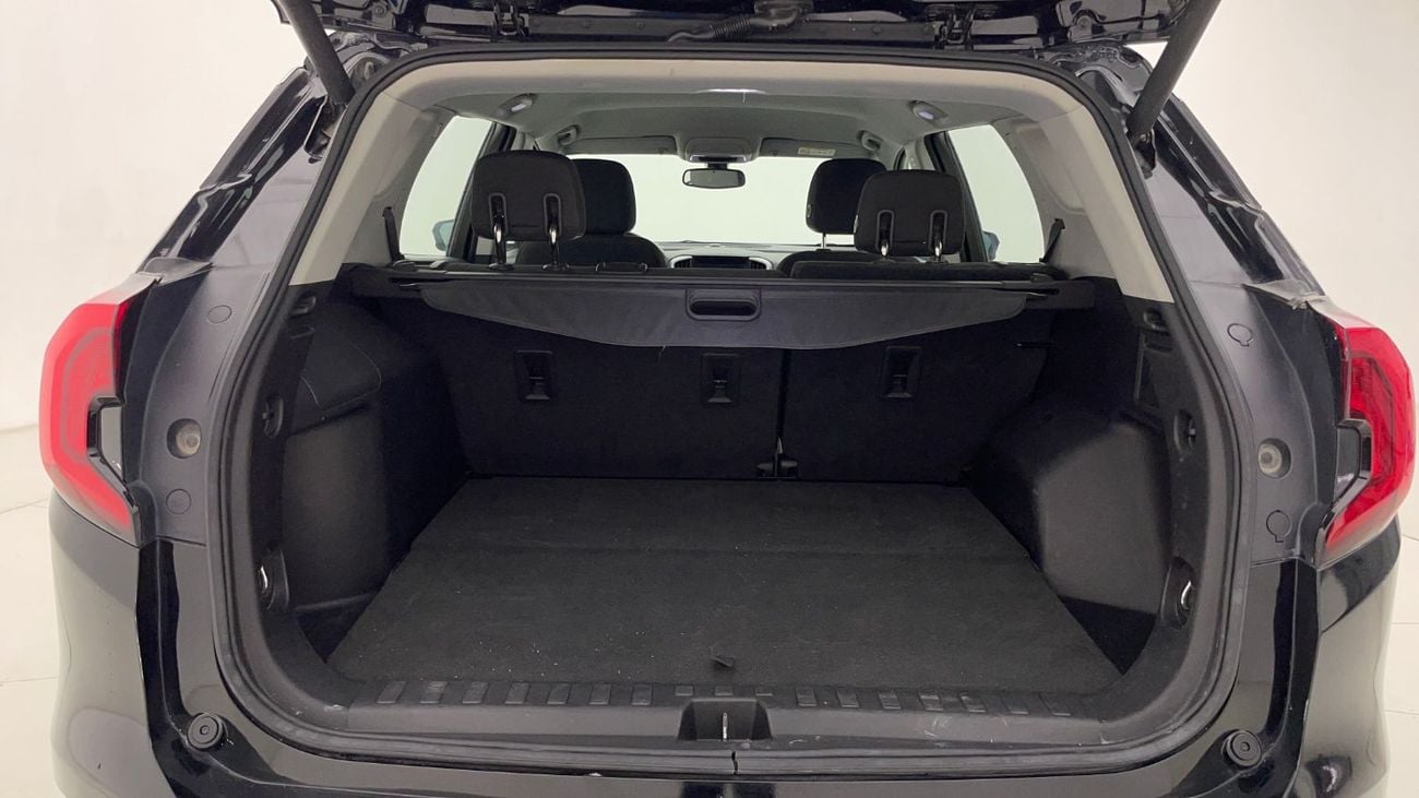 جي أم سي تيرين GMC TERRAIN 2L 2018 | 0 DP | 611/Month | 30 Day Return | Service History