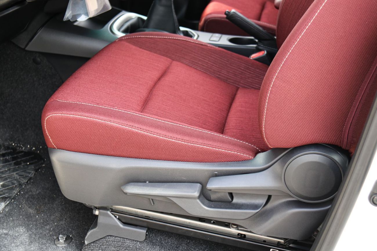 Toyota Hilux Toyota Hilux Manual 2025 | Manual  | 2.7L | Best Export Price