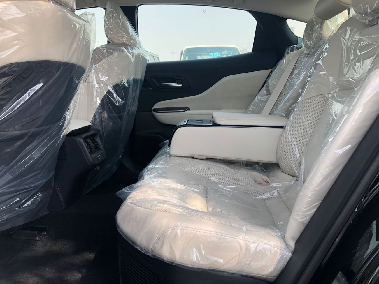 Toyota Crown TOYOTA_CROWN_2.5_HYBRID_FULL_OPTIONS_2023