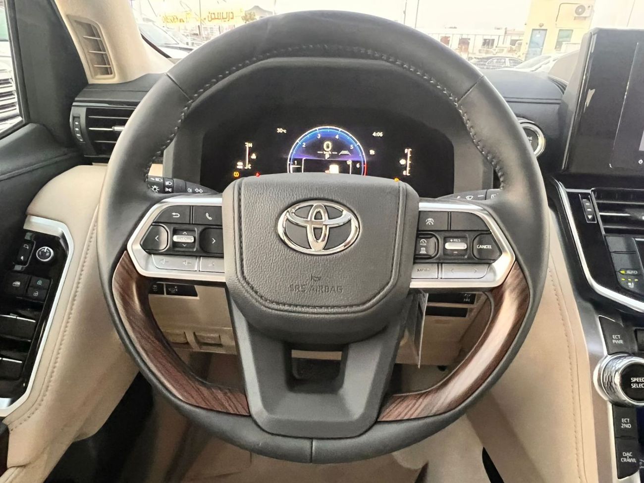 Toyota Land Cruiser GXR 4.0L