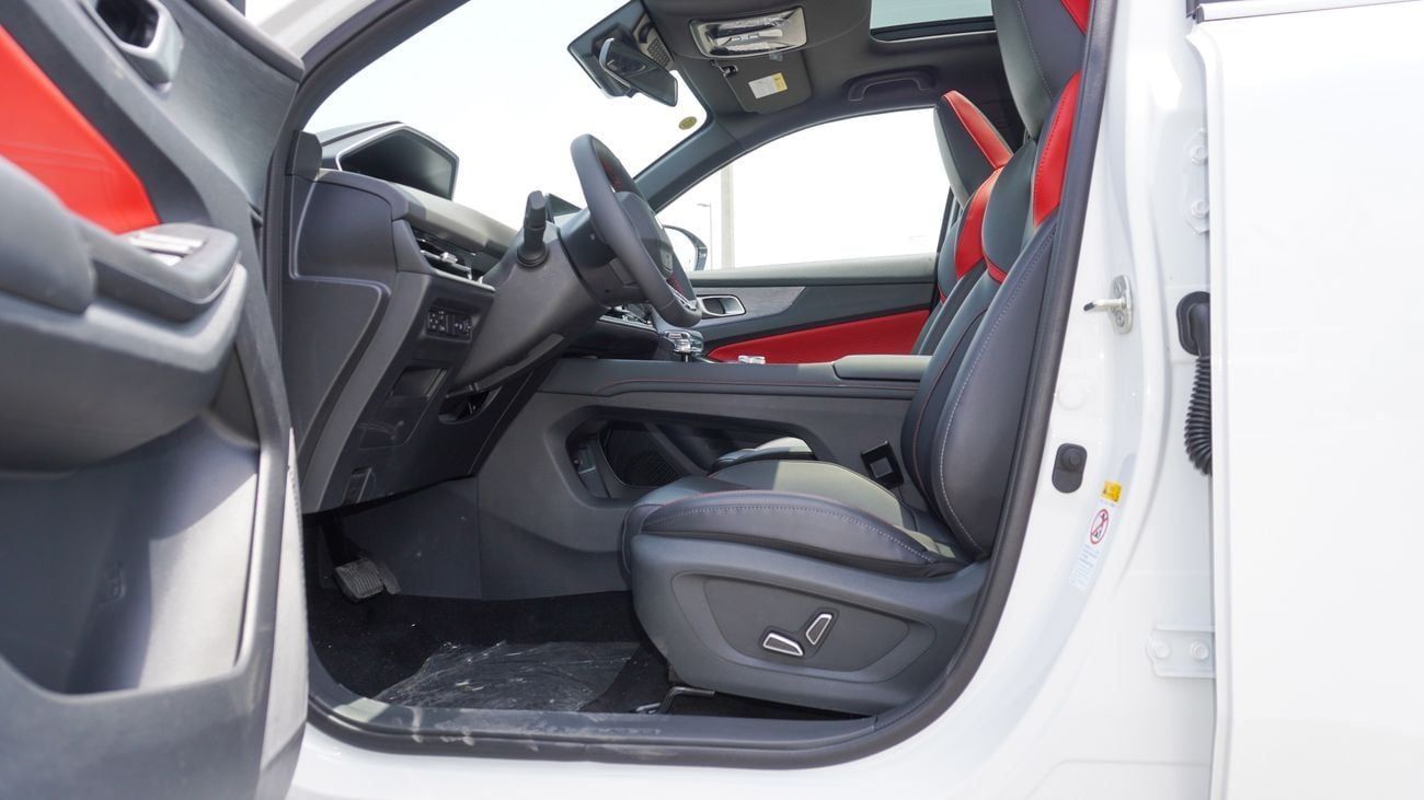 Changan CS35 Plus Brand New Changan CS55 Plus 2025 1.5L FWD Petrol |White/Black |N-CS55-PLUS-25 |FOR EXPORT AND LOCAL