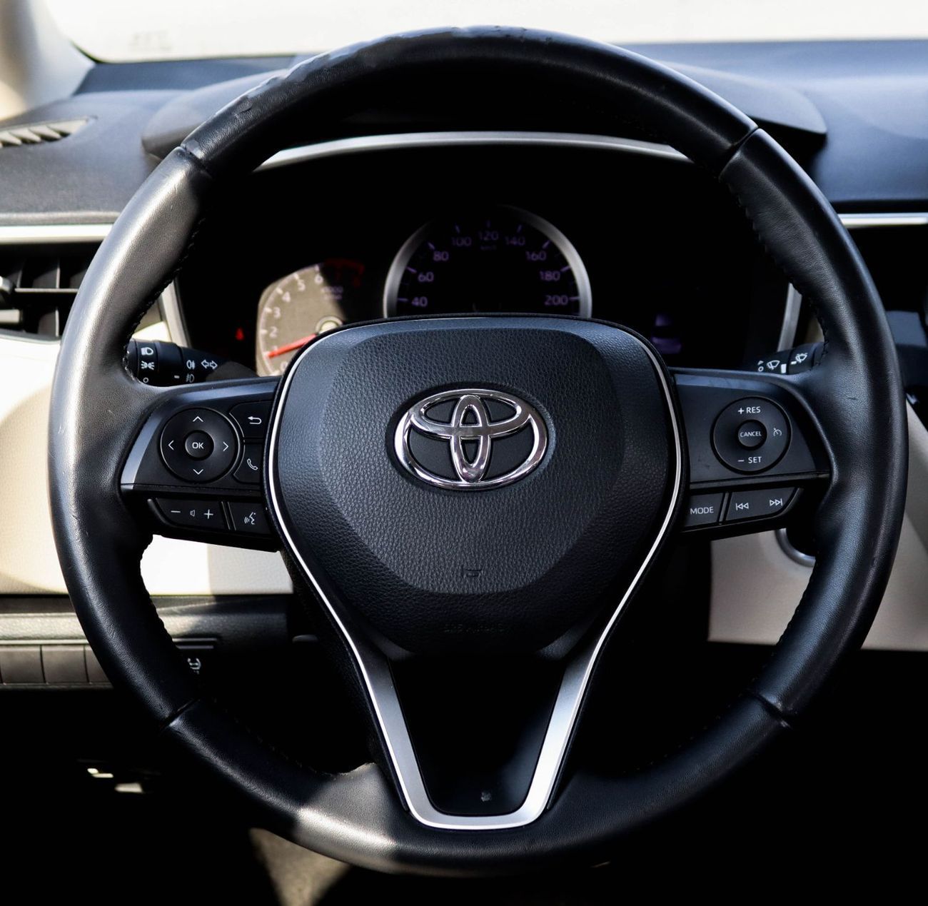 Toyota Corolla GLI 1.6L Toyota Corolla 1.6L 2022 GCC original paint, full option, accident-free, excellent conditio