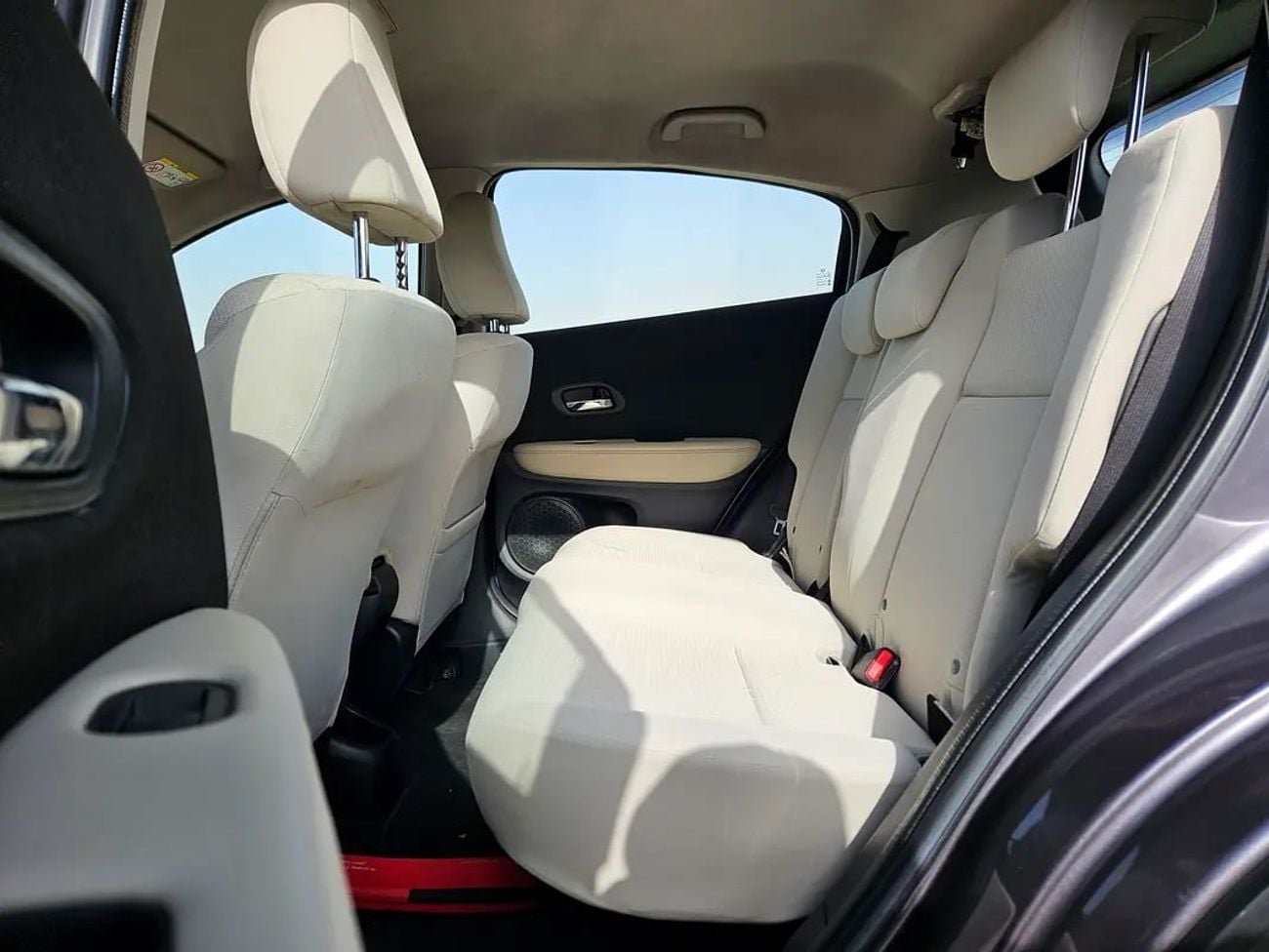 هوندا HRV EX GCC Specs - Mid Option Compact Family SUV Single Owned