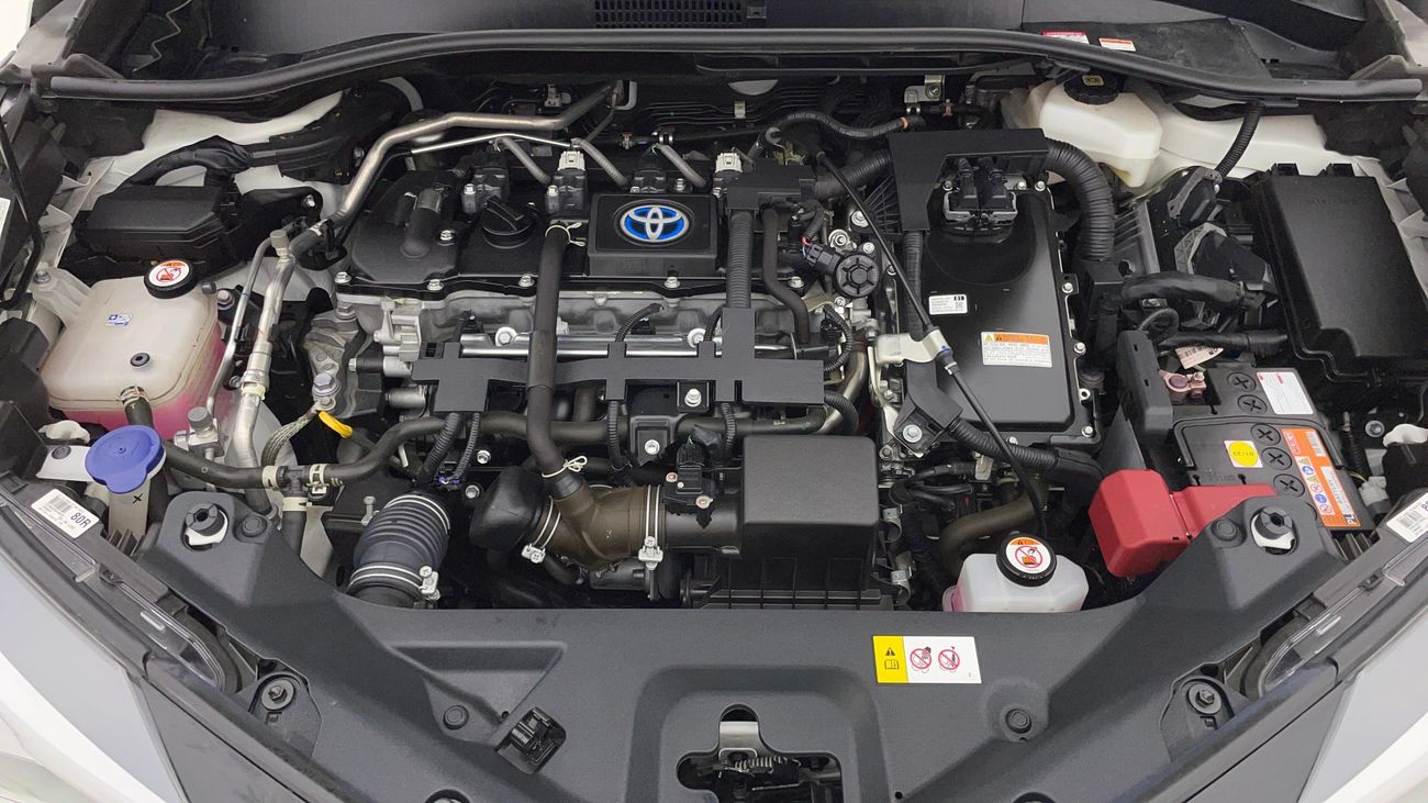 تويوتا CHR VX 1.8 | بدون دفعة مقدمة | اختبار القيادة في المنزل