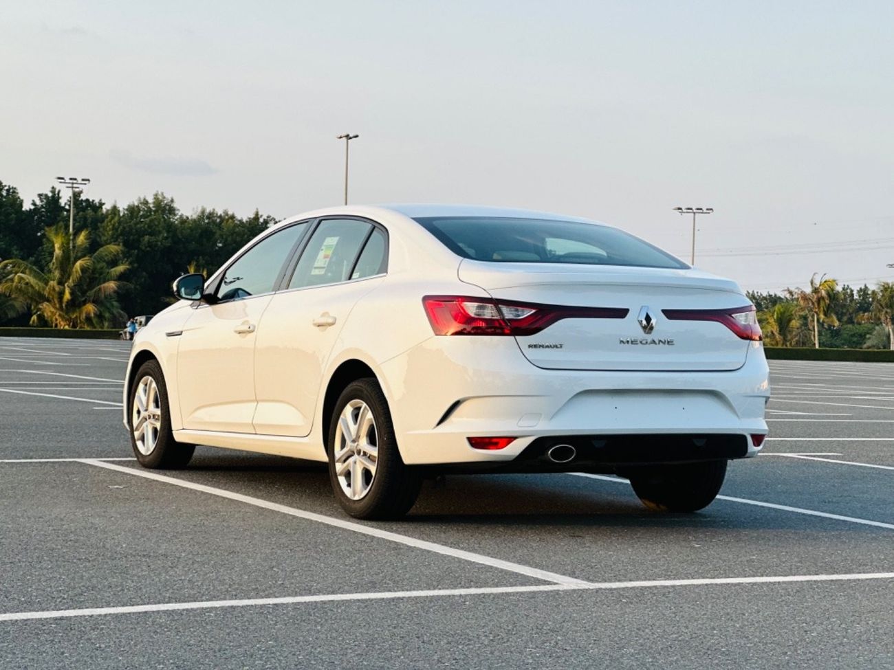 Renault Megane LE RENAULT MEGAN MODEL 2020 GCC SPACE