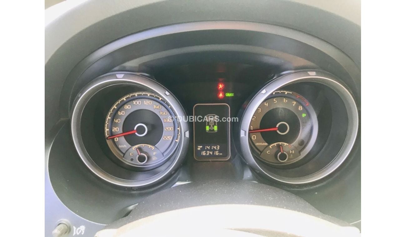 ميتسوبيشي باجيرو فل ابشن بحاله ممتازه بدون حوادث