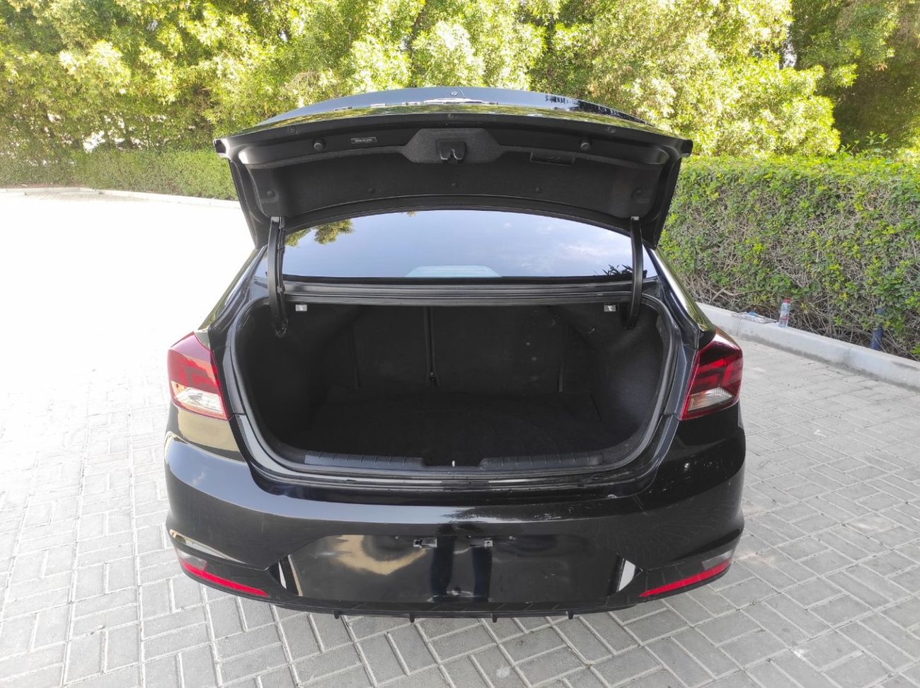 Hyundai Elantra GL 2.0L Hyundai Elantra 2020 usa full automatic