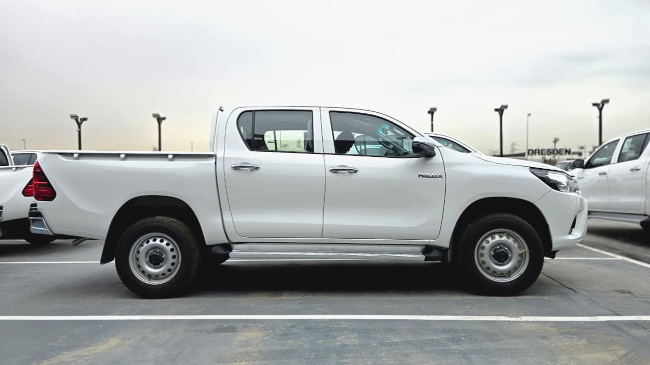 تويوتا هيلوكس TOYOTA HILUX 2.7 A/T