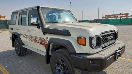 Toyota Land Cruiser Hard Top TOYOTA LC 4.5 DSL HTOP 5 DOOR NEW SHAPE