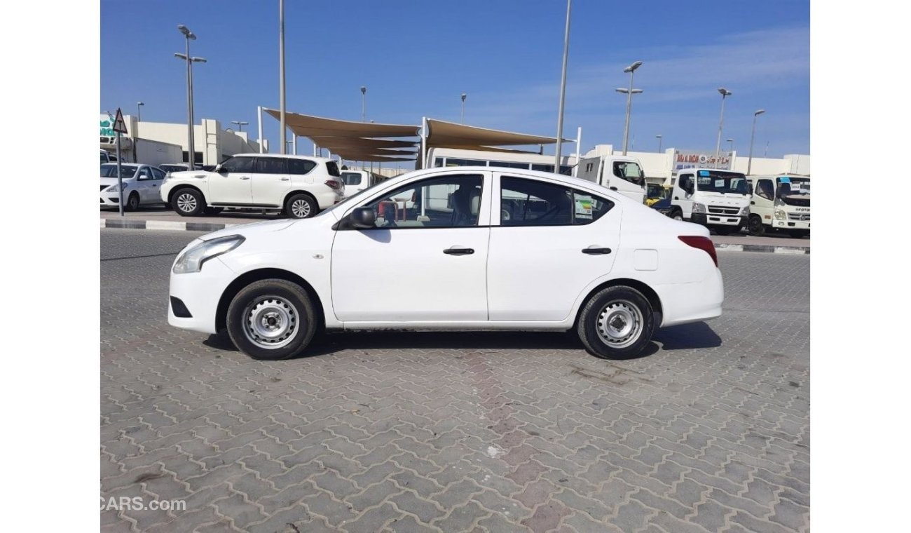 Nissan Sunny S S Nissan sunny 2017 GCC Very celen car