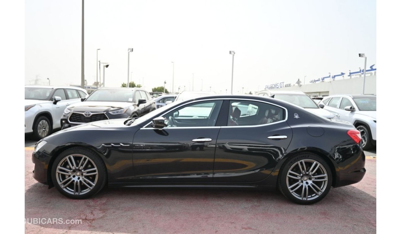 Maserati Ghibli Maserati Ghibli 3.0L Petrol, Sedan, FWD, 4Doors Features: Cruise Control, Sunroof, Front Electric Se