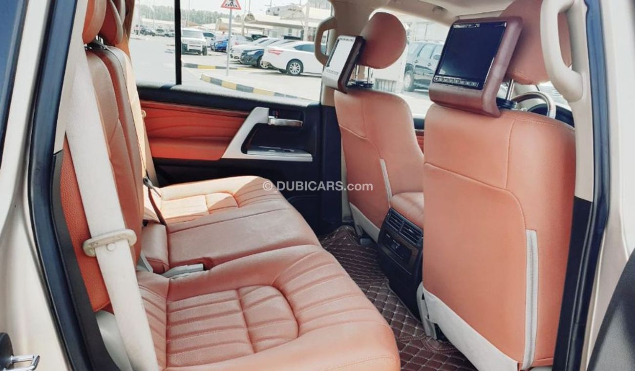 تويوتا لاند كروزر تويوتا لاند كروزر ٢٠٠٩ خليجي