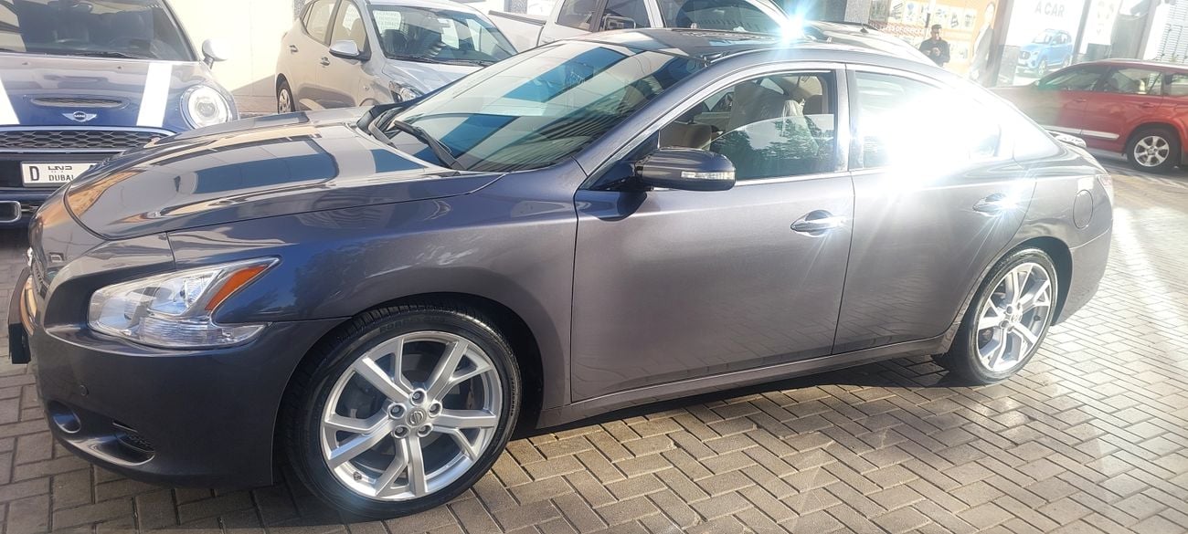 Nissan Maxima S 3.5L