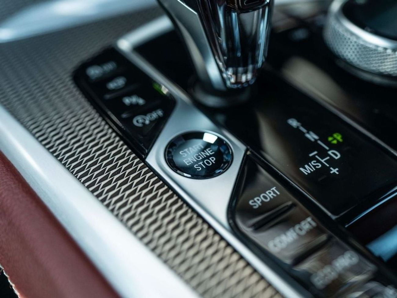 بي أم دبليو X6 40i M Sport 3.0L