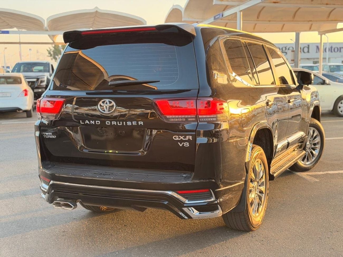 تويوتا لاند كروزر GXR 4.6L