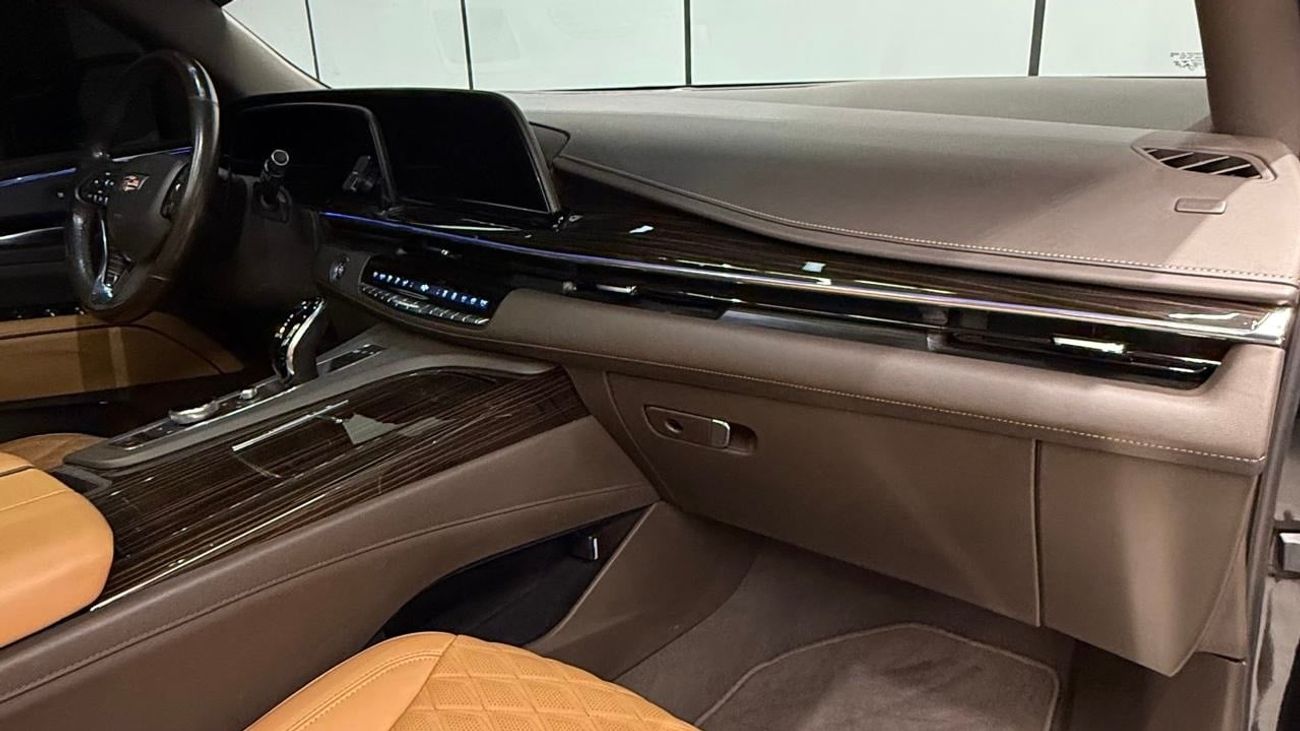 Cadillac Escalade Luxury 6.2L