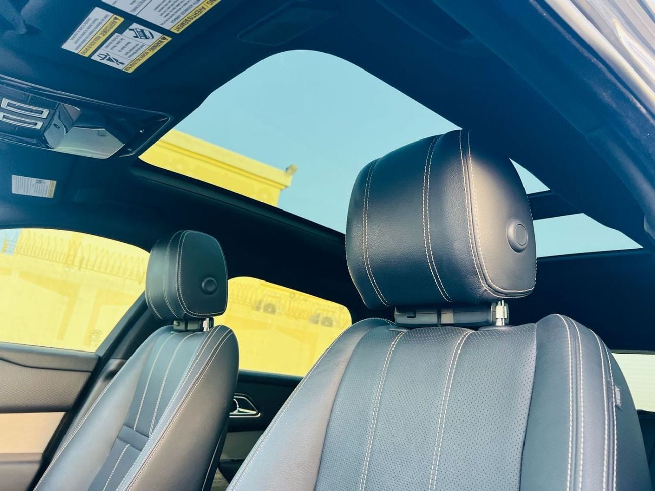 Land Rover Range Rover Velar R-DYNAMIC S