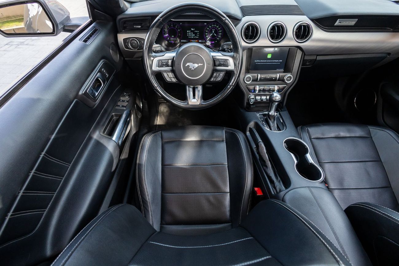 Ford Mustang Premium