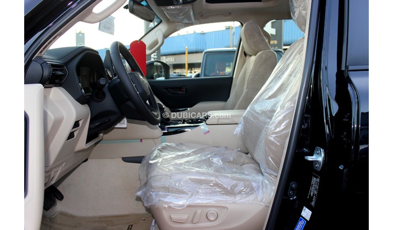 تويوتا لاند كروزر (2020) GRJ 300 SERIES 4.0L,04 WD,GCC, WARRANTY & SERVICE CONTRACT FROM AL FUTTAIM