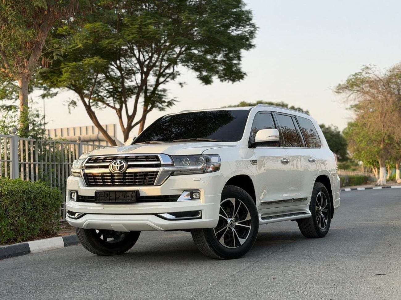 Toyota Land Cruiser GXR GT