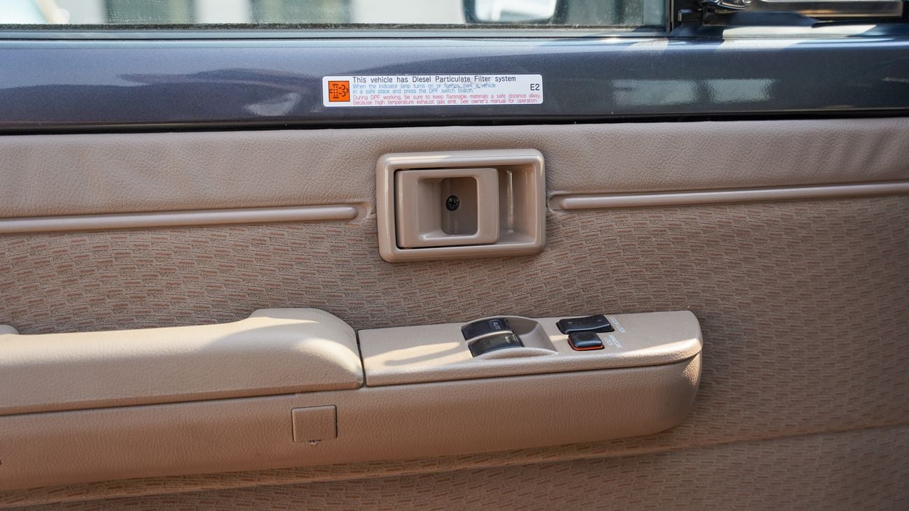 Toyota Land Cruiser Pick Up